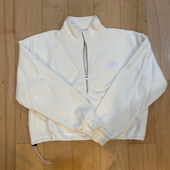 Set active crop half zip sweatshirt size small - Picture 3 of 5